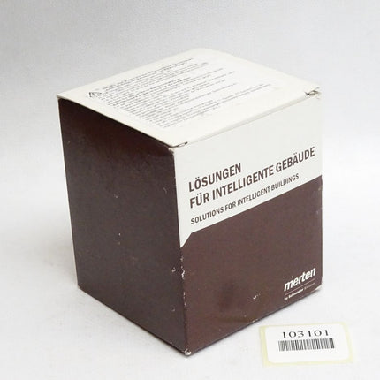 Merten 233819 FI-Schuko Sicherheits-Steckdosen-Einsatz / Neu OVP - Maranos.de