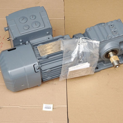 SEW Eurodrive Getriebemotor S47DRS71M4BE1/MSW/CK0/TF S47 DRS71M4BE1/MSW/CK0/TF 1360/55r/min 0.55kW i24.77 Unbenutzt - Maranos.de