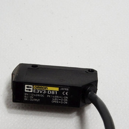 Omron E3V3-D81 Photoelectric Sensor  / Neu OVP - Maranos.de