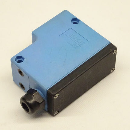 Sick WT 30-21 / 13900745 Reflexions-Lichttaster / 1004585 - Maranos.de