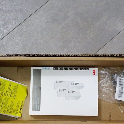 ABB Frequenzumrichter ACS580-01-05A7-4 + 0J400 2.2kW / Neu - Maranos.de