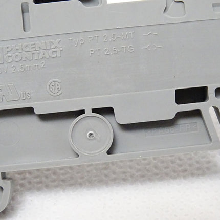 Phoenix Contact Trennklemme PT2,5-MT PT2,5-TG Inhalt : 12 stück / Neu - Maranos.de