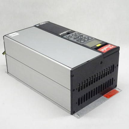 Danfoss VLT6002HT4C20STR3DLF00 / 175Z7022 2.2kVA Frequenzumrichter - Maranos.de