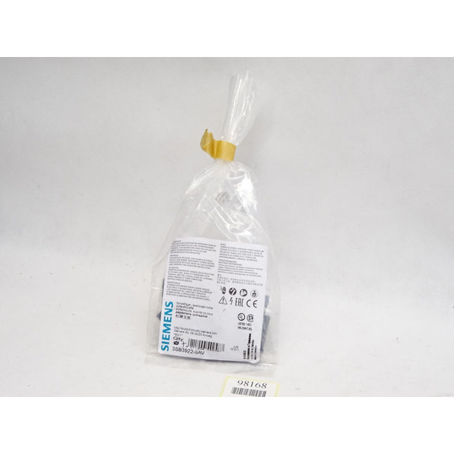 Siemens Schildträger / Inhalt : 7 Stück / 3SB3922-0AV 3SB3 922-0AV  / Neu OVP - Maranos.de
