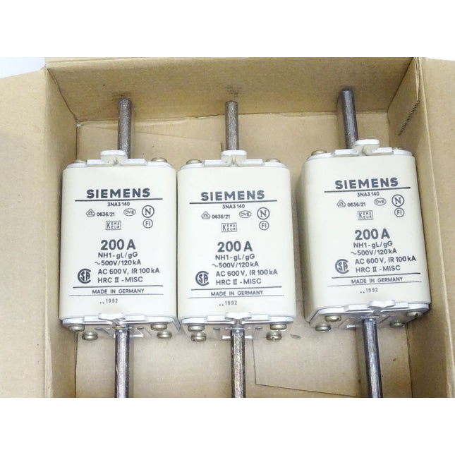 Siemens NH-Sicherungseinsätze HRC-Fuse-links 200A AC500V NH1 / 3NA3140 / Inhalt : 3 Stück / Neu OVP - Maranos.de