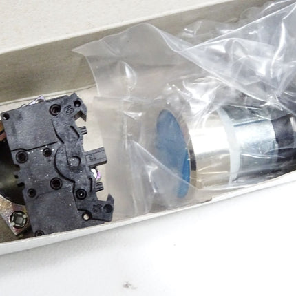 Siemens Drucktaster 3SB3601-0AA51 / Neu OVP - Maranos.de