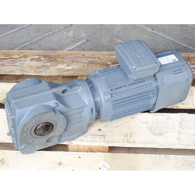 SEW Eurodrive Getriebemotor KA57/T DRN90L4/BE2/TF KA57/TDRN90L4/BE2/TF 1.5kW 1461/25rpm i57.42 Unbenutzt - Maranos.de
