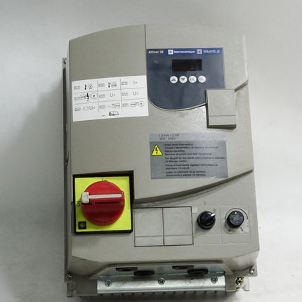 Schneider Electric ATV28EU29M2 Frequenzumrichter 1.5kW - Maranos.de