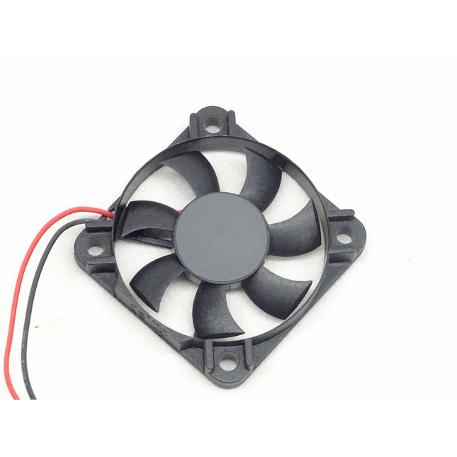 Sunon MagLev GM0504PEV1-8 Ventilatorlüftung DC5V / 0,5W NEU - Maranos.de