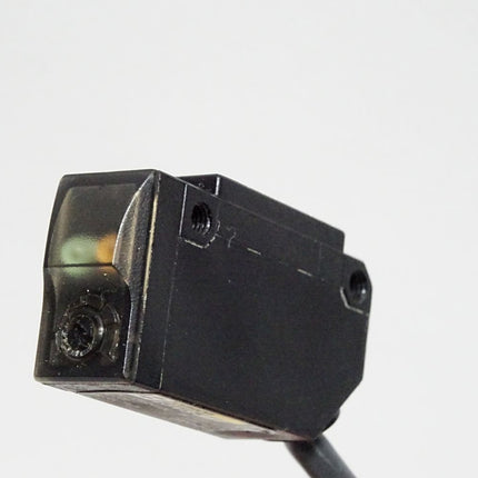 Omron E3V3-R81 Photoelectric Sensor - Maranos.de