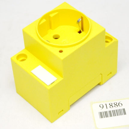 Lütze Steckdose 680576 / ST-3/S GE 16A 250V / Neu - Maranos.de