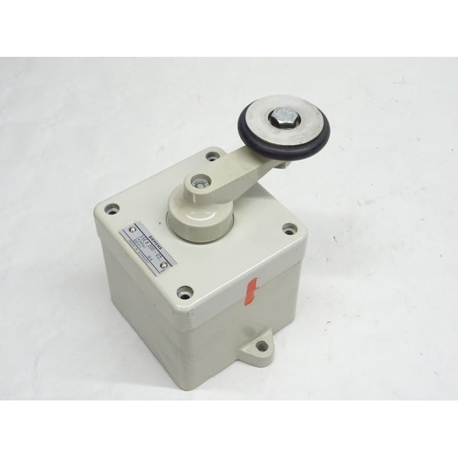 Siemens 3SE8200-0B Sicherheitspositionsschalter 3SE8 200-0B / 500V / 10A / NEU - Maranos.de