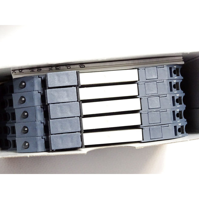 Siemens Koppelrelais 3RQ3118-2AB00 / Inhalt:5 Stück / Neu OVP - Maranos.de