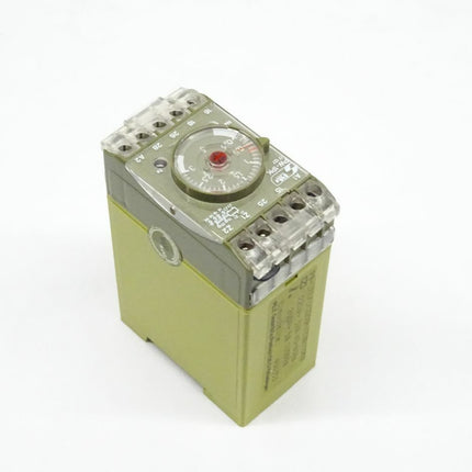 Pilz PW-1PK/3/220V/FBM:10KO Zeitrelais 486353 neu-OVP - Maranos.de