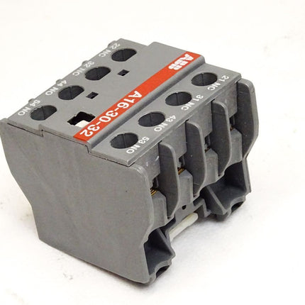 ABB Hilfsschalterblock A16-30-32 - Maranos.de
