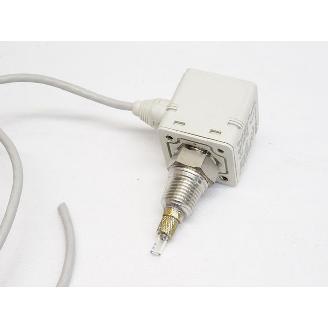 SMC ZSE50F-02-62L-M Digital Pressure Switch - Maranos.de
