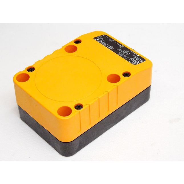 Ifm IC5005 ICE3040-FPKG Induktiver Sensor / Neu OVP - Maranos.de