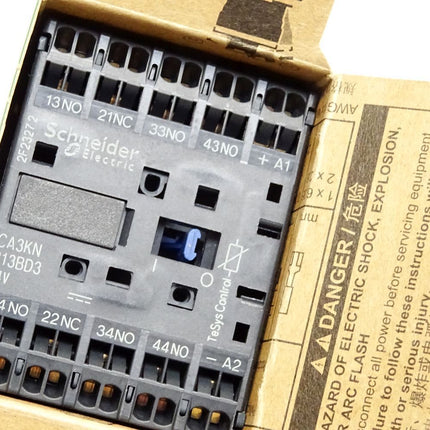 Schneider Electric Hilfsschütz CA3KN313BD3 TeSys Control 070167 / Neu OVP - Maranos.de