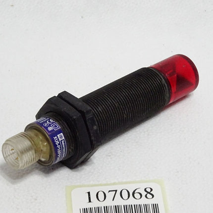 Telemecanique XU5-P18PP340WD XU5P18PP340WD Photoelectric sensor - Maranos.de