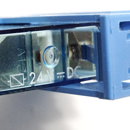 Finder Sockel 95.05 mit Relais 40.61 16A 250VAC 24VDC / Unbenutzt - Maranos.de