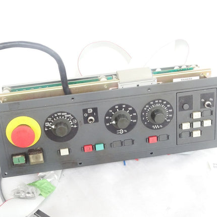 Siemens Steuertafel mit I/O-Modul 64E/32 Ausgänge mit Montageplatte 6FC3984-3RA 24VDC 130VA - Maranos.de