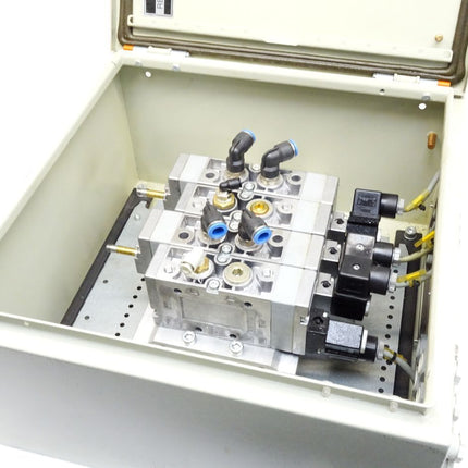 Festo Ventilinsel mit Gehäuse Magnetventil MFH-5/3E-3/8-B 19708 + 19705 MFH-5-3/8-B - Maranos.de