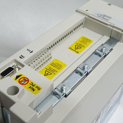 KEB F5 Combivert Drive controller 12F5MDD-Y0P0 12.F5.MDD-Y0P0 4kW / Neuwertig OVP - Maranos.de