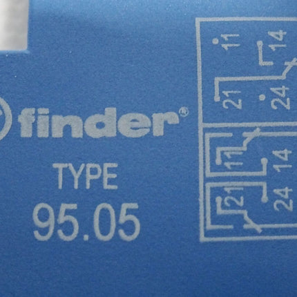 Finder Sockel 95.05 mit Relais 40.61 16A 250VAC 24VDC / Unbenutzt - Maranos.de
