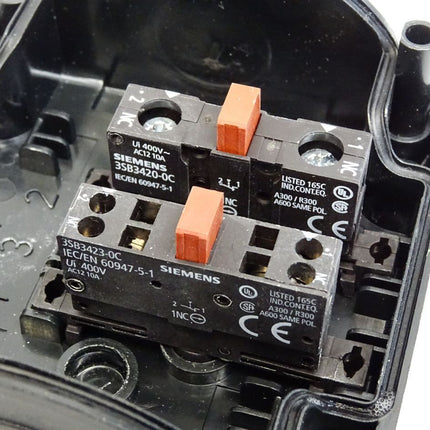 Siemens Pilzdrucktaster schwarz mit Gehäuse 3SB3801-0FA30-0CC0 + 3SB3423-0C - Maranos.de