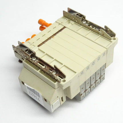 SMC SS5V1-DUK01498 + 5 Stück SV1A00-5FU // - Maranos.de