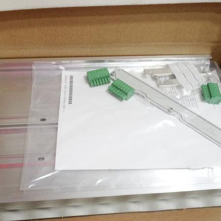 Heidenhain 1095626-01 UVR130D UVR 130D Umrichter-Versorgungseinheit / Neuwertig - Maranos.de