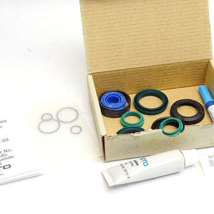 Festo Verschleißteile 369195 DNC-32-PPV-A / Neu OVP - Maranos.de