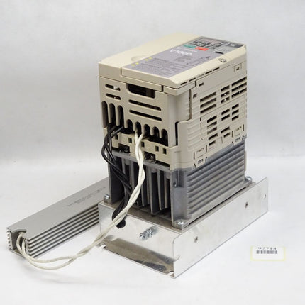 Yaskawa CIMR-VC4A0009BAA 4/3kW Frequenzumrichter mit Filter A1000-FIV3010-RE - Maranos.de