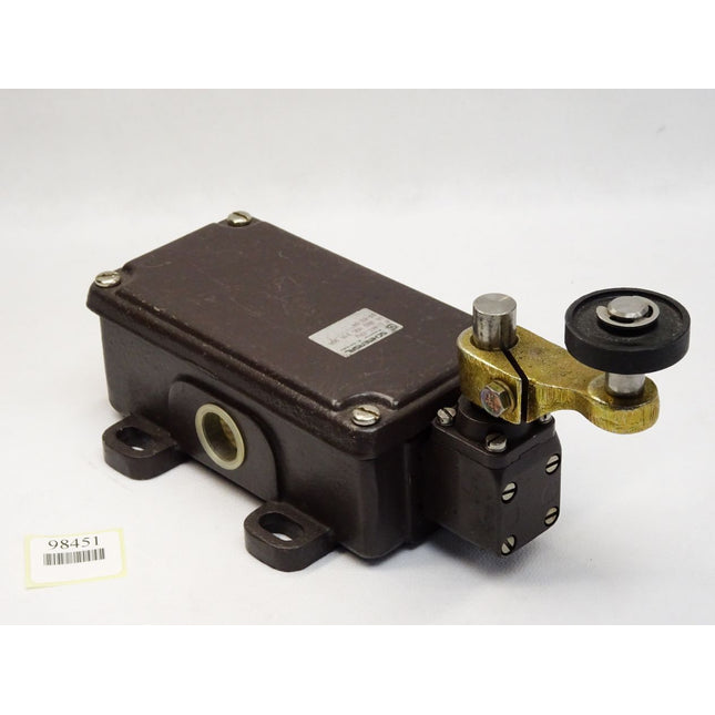 Schmersal Positionsschalter Rollenschwenkhebel M L 461-22y ML461-22y 101059446 / Neu - Maranos.de