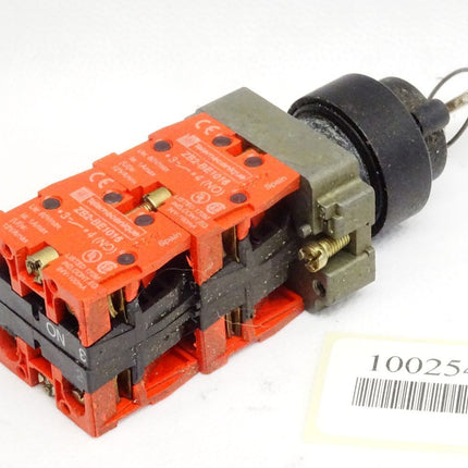 Telemecanique Drehschalter Schlüsselschalter ZB2-BE1026 ZB2-BE1016 ZB2-BE1026 - Maranos.de