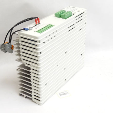 Lenze Frequenzumrichter 33.8213_E 00384009 E.2A.21 2.2kW - Maranos.de