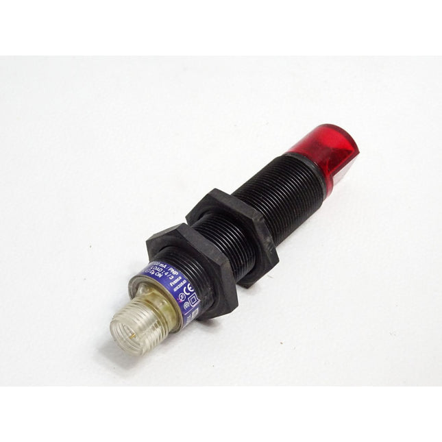 Telemecanique XU5-P18PP340WD Photoelectric sensor - Maranos.de
