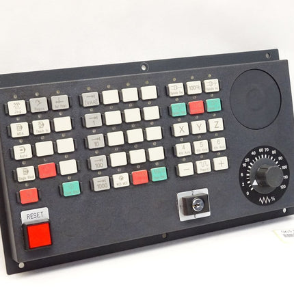 Siemens Sinumerik 840D Maschinensteuertafel 6FC5203-0AD10-1AA0 Version F / Neuwertig - Maranos.de