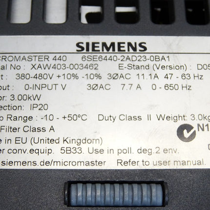 Siemens Micromaster 440 3kW 6SE6440-2AD23-0BA1 mit AOP 6SE6400-0AP00-0AA1 - Maranos.de