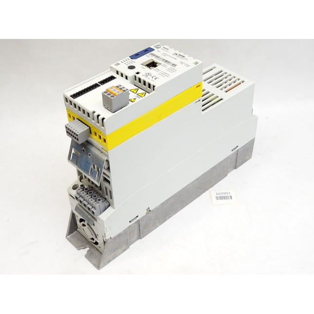 Lenze 8400 StateLine C Frequenzumrichter E84AVSCE1524VB0 1.5kW - Maranos.de