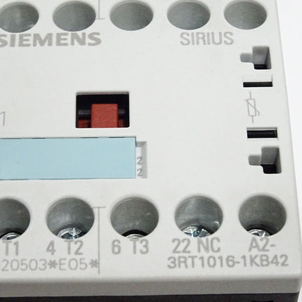 Siemens 3RT1016-1KB42 Leistungsschütz / Neu - Maranos.de