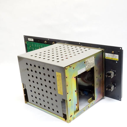 Fanuc CRT/MDI Unit A02B-0094-C021 / N0557 1991 12 + Totoku A61L-0001-0092 / MDT947B-1B - Maranos.de