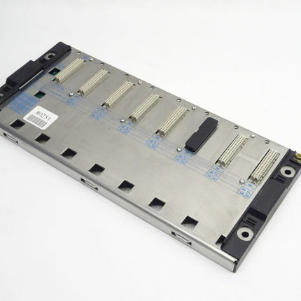 Schneider Electric TSXRKY8 8 Slot Chassis Modulträger - Maranos.de