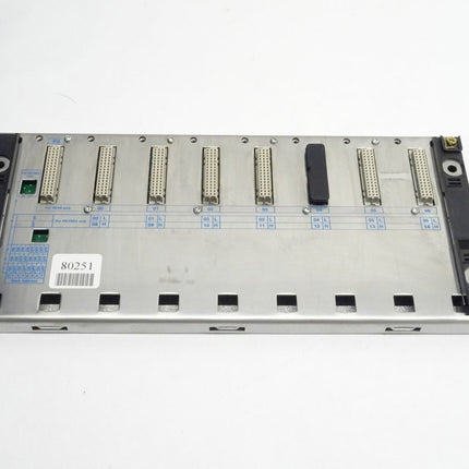 Schneider Electric TSXRKY8 8 Slot Chassis Modulträger - Maranos.de