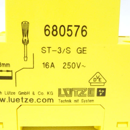Lütze Steckdose 680576 / ST-3/S GE 16A 250V / Neu - Maranos.de
