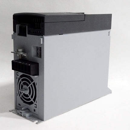 Danfoss VLT Midi Drive 135N1822 0.37kW FC-280PK37T4E20H2 / Neu OVP - Maranos.de