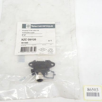 Telemecanique XZC G0120 / 061065 / Neu OVP - Maranos.de