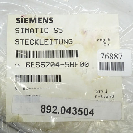 Siemens SIMATIC S5 6ES5704-5BF00 Steckleitung (5 Meter) 6ES5 704-5BF00 - NEU - Maranos.de
