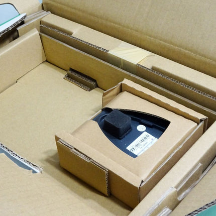 Schneider Electric Altivar 71 ATV71HU55N4 5.5kW / Neu OVP - Maranos.de