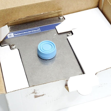 Telemecanique XY2CE1C290TK 813302 Seilzug-Notschalter / Neu OVP - Maranos.de